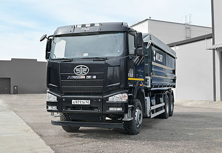 Автомобиль самосвальный  25 м.куб на базе шасси FAW